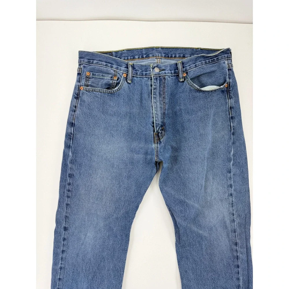 Levis 505 Regular Fit Straight Leg Jeans Mens 38x30 Blue Denim Medium Wash